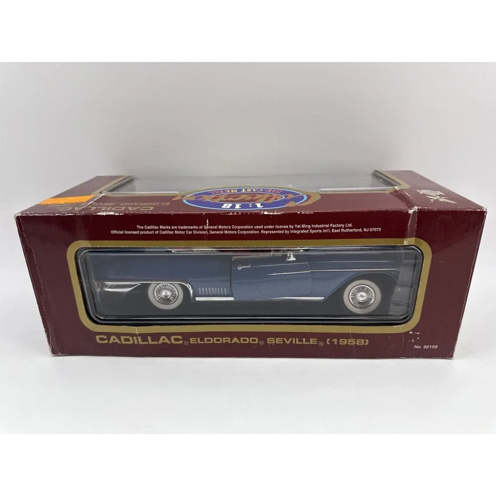 Yat Ming 1:18 Classic Car Die Cast Metal Blue/White Cadillac Eldorado Opening